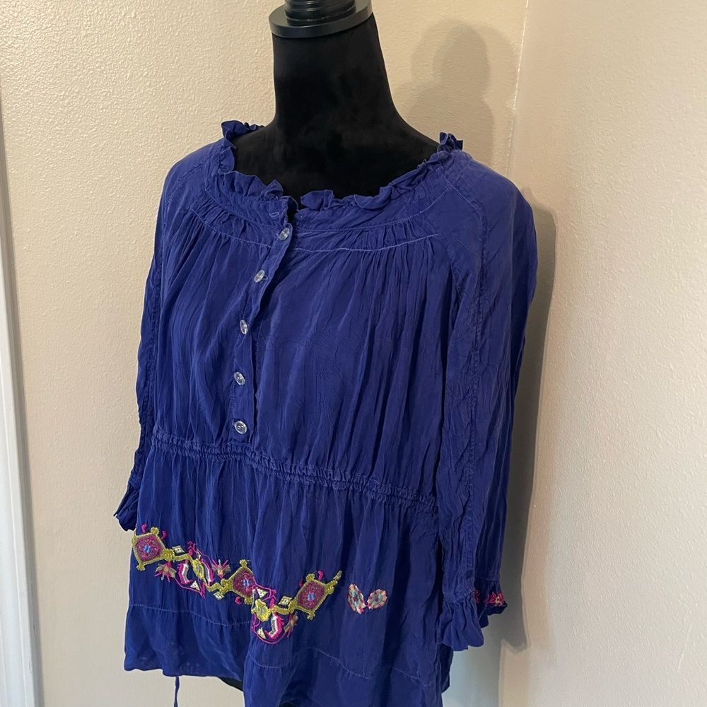 Johnny was blue embroidered blouse small - Picture 3 of 10